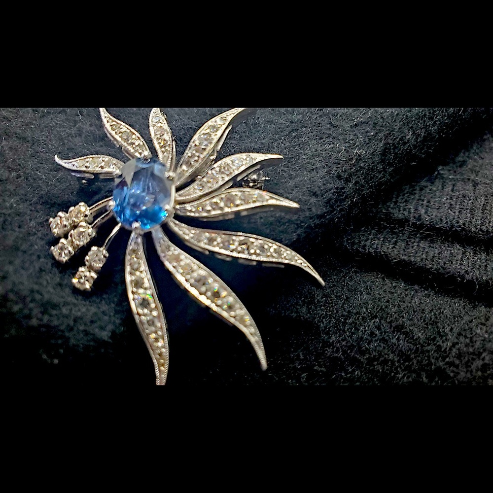 Mid century modern era custom sapphire diamond pin/necklace. 14k white gold.